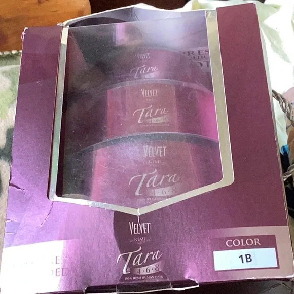 Velvet Tara Hair Extensions - 100% remi human hair - Picture 1 of 2